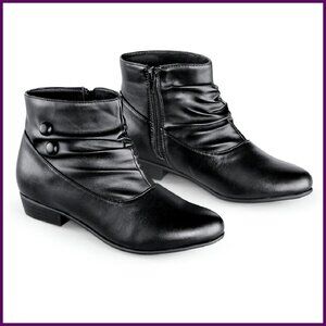 Wide Width Faux Leather Ankle Boots with Scrunch Design Size 10